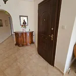 Garbo Appartments דירה קריסטוס